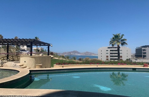 Cabo Bello Apartment | Million-dollar ocean view condo in Misiones