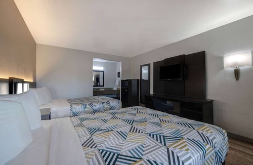 Buttonwillow Hotel | Motel 6 Buttonwillow, CA Central