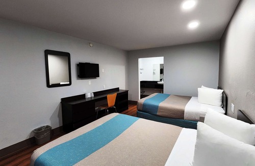 Webster Hotel | Motel 6 Webster, TX - Houston - Nasa Lake