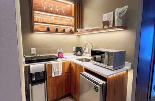 Punta Negra Condo | Mr. W | Charming Marsai Tower apartment