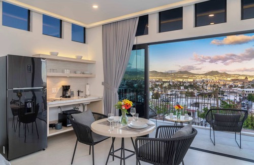 Centro Apartment | New 1BR Condo near Marina and Downtown - Pool