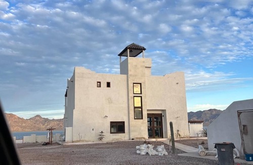 Mulege House | New Offgrid home in beautiful Conception Bay