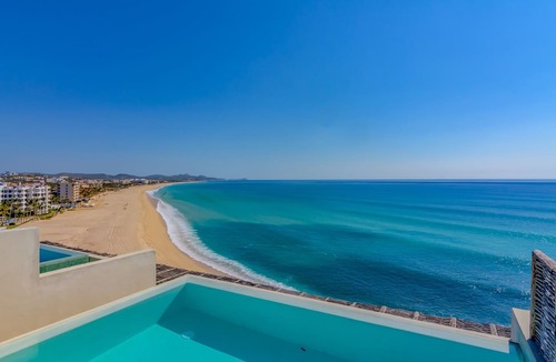 San Jose del Cabo Condo | NEW! PENTHOUSE CONDO ON THE BEACH with PRIVATE ROOFTOP POOL!