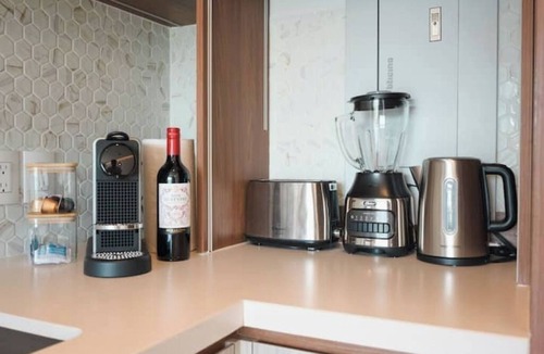 Luis Donaldo Colosio Apartment | Ocean View, Unique Rooftop, 1 min from the Beach.