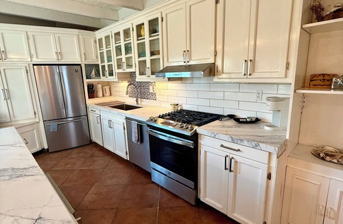 Playas de Rosarito House | Oceanfront beach house, a tropical oasis in Baja California.
