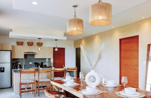 Villa Juarez Apartment | Oceanview Rooftop with plunge pool, gym & BBQ