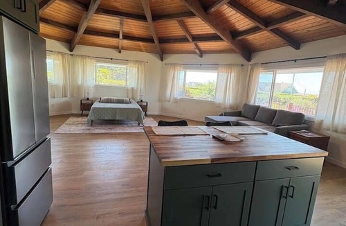 Smith River House | Oceanview Studio Retreat