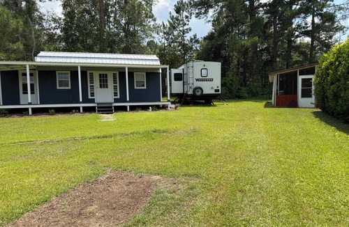 Chula House | Peaceful Country Camper Escape near Tifton