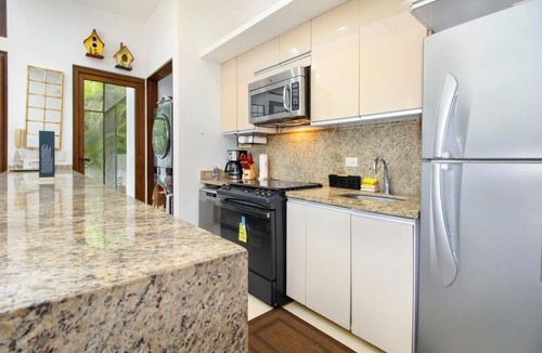 Soliman Bay House | Peaceful Escape Private Pool TownHouse 3BR-7 Guests