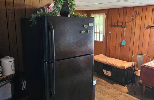 New Gloucester Apartment | Peaceful Studio on Horse Farm - Hike, Relax, Explore!