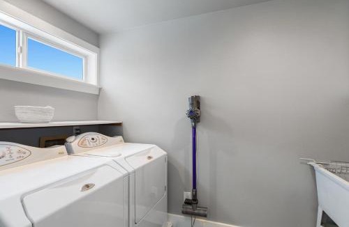 Rainier Valley House | Perch - Skyview Haven