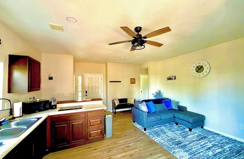 Three Rivers Apartment | Pet Friendly Sunriver getaway backing up to the little Deschutes river!