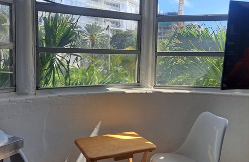 Surfside Apartment | Phenomenal Studio - Steps to Beach - Great Views - Historic - terrific stay