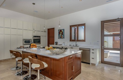 San Jose del Cabo Villa | Price slashed last minute availability, Ocean Views, Pool, Walk to Beach & maid