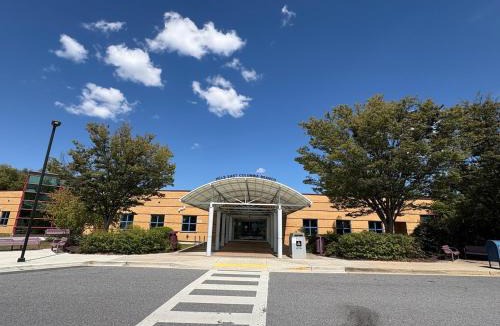 Simpsonville Apartment | Private Basement Studio with Patio in Columbia, MD