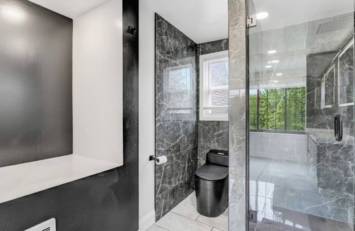 Washington House | Private DC Studio | Free Parking + W/D