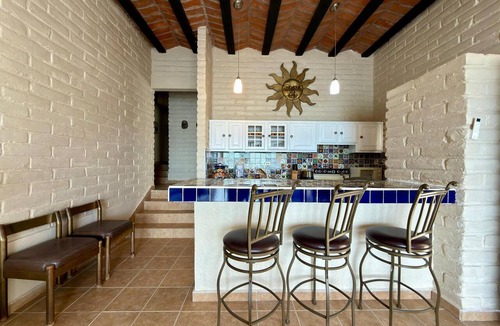 San Carlos House | Private infinity pool & Jacuzzi 4BR Oceanfront