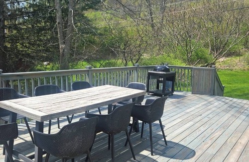 Roscoe House | Private River Access One-of-a-Kind Firepit Lounge Catskill NYC 2hr Getaway