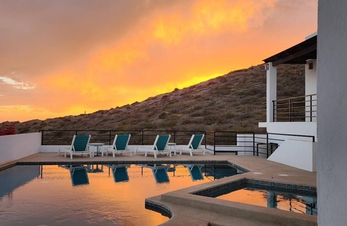 El Pescadero House | PROMO 5% WEEKLY/10%MONTHLY DISCOUNT Villa Emidora with Ocean, Beach and jacuzzi