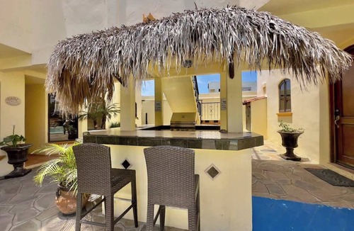 Playas de Rosarito Apartment | Puerto Nuevo Surf Villa Margarita 2BR with pool