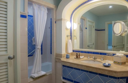 Cerritos Resort | Pueblo Bonito Emerald Bay Resort & Spa - Junior Suite- Optional All Inclusive
