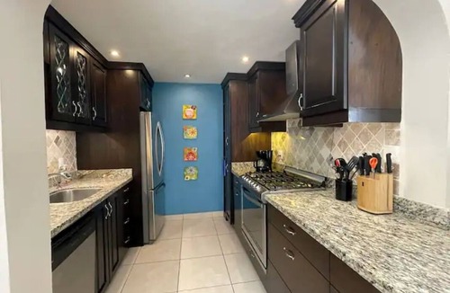 North Hotel Zone Condo | Puerto Vallarta Beautiful open Space 1 Bed. 1 Bath. Condo Steps from the Beach.