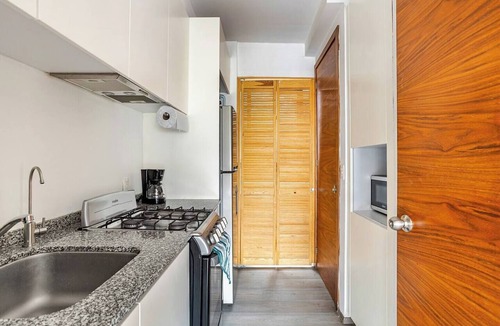 Colonia Roma Apartment | Q1 3BR/2Baths in Roma Norte
