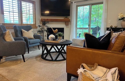 Bear Hollow Village Condo | Quiet Condo 3 bd unit, near Utah Olympic Park, at the Lodges at Bear Hollow