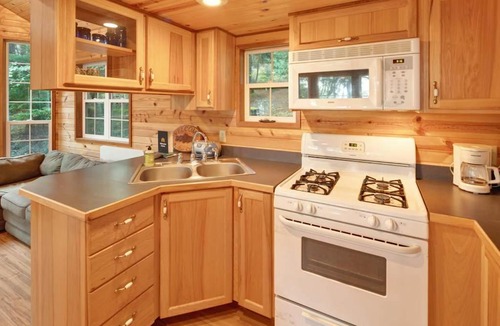 Olga House | Racoon Retreat