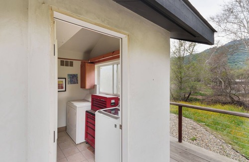 Kaweah Cabin | Riverfront Haven on 2.5 acres