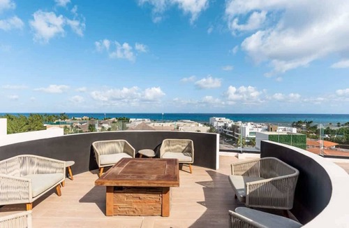 Zazil-ha Condo | Rooftop Pool and Ocean Views in Modern Studio Near Beach