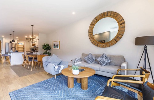 Teepee Town House | Rundleview - Impeccable Design and Private Hot Tub