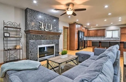 Algonac House | Saint Clair River front Retreat With 6 Beds - 4 Car Max Parking