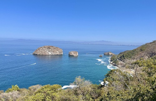 South Shore Hotel Area Condo | Seacliff House, beautiful view of the arches 5 minutes from the beach