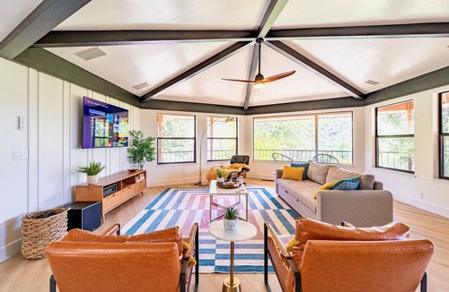 Three Rivers Villa | Secluded Mountain Top Family Villa with Views Spa & Arcade
