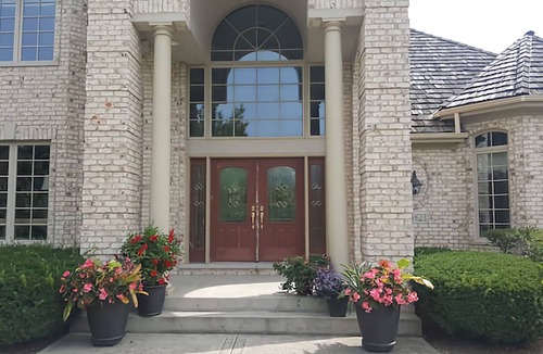 St. Charles House | Second Master Suite with Private Bathroom/Shower