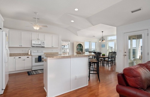 Sea Retreat House | Semi-Oceanfront, Ocean Views! 225ft to Beach! -Pool, Hot Tub,Pool Table,Dogs OK!
