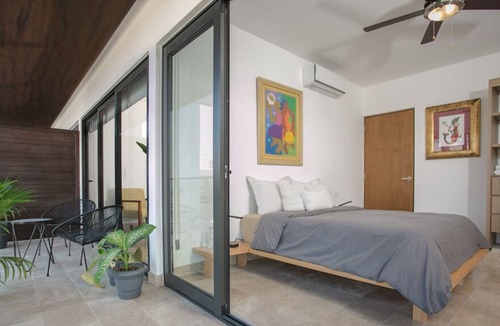 Tohoku Condo | Serenada 102 Luxury and Ocean Views from Roof Top
