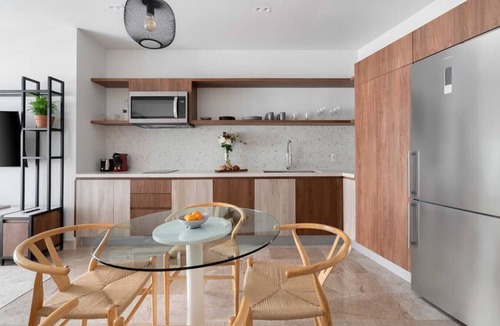 Zazil-ha Apartment | Singular Dream A205 . Salt-Prvt Terrace wOcean View/Rftop+Pools+Gym+Wifi