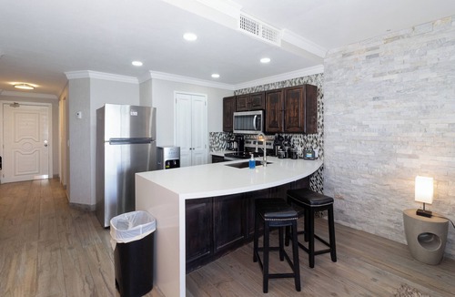 Sandy Beach Condo | Sonoran Spa N803 - 1 BR Next to the Pool, High Speed Wi-Fi - Beachfront Upper Floor Luxury Condo