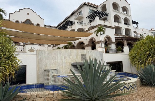 Juarez Villa | Spacious 2BR Cabo Villa – Resort Pools, Beach Access & Tropical Escape