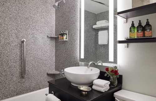 Capitol Hill Hotel | Spacious 4-Unit DC Stay | Kitchenettes, Pet Friendly, Near Top Attractions