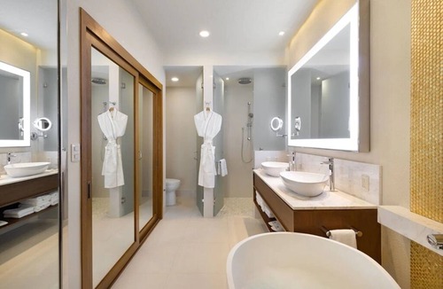 San Jose del Cabo Resort | Spacious resort in serene San José del Cabo with WiFi, fitness room