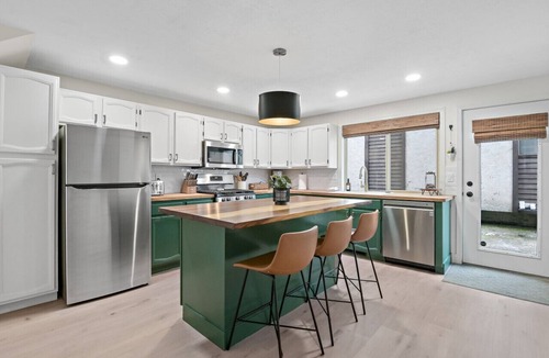 Spokane Villa | Spokane`s Emerald Gem