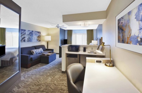 Eagan Hotel | SpringHill Suites Minneapolis-St. Paul Airport/Eagan