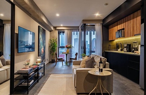 Cuauhtemoc Apartment | Stay Together: 3 Apts, Rooftop & Gym Near Reforma