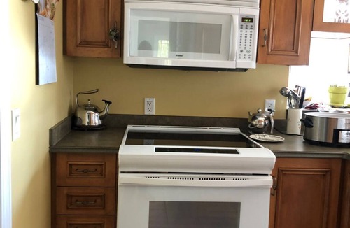 Saint Croix Cottage | Summertime get away with beautiful water views!