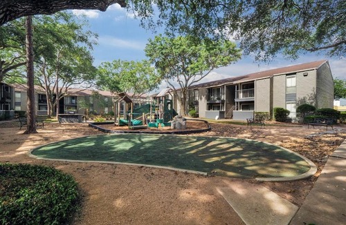 Angleton Apartment | SUMMIT PROPERTY