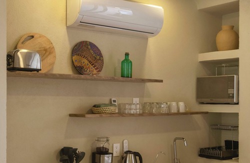 Barra de Colotepec House | Taormina Starlink House -10 guests, AC, Safe Neighborhood