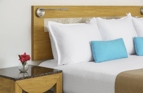 Playacar Resort | The Reef Playacar Beach Resort & Spa